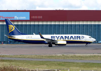 EI-DWC @ EGGW - Ryanair B737 at Luton - by Terry Fletcher