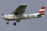 OE-CEA @ LOWG - Operated by the Aviation Training Center Austria - by Robert Schöberl