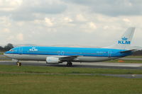 PH-BTF @ EGCC - KLM - Taxiing - by David Burrell