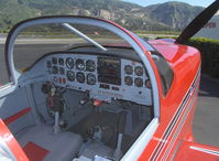 N826B @ SZP - 1995 Newhall VAN's RV-6, Lycoming O-320 160 Hp, excellent functional panel - by Doug Robertson
