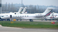 CS-DKJ @ EGGW - Recently delivered Netjets Europe's G550 - by Terry Fletcher