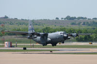 85-1367 @ AFW - Landing at Allaince Ft. Worth