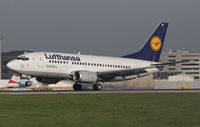 D-ABIZ @ LOWW - Lufthansa - by Delta Kilo