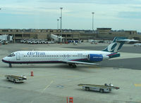 N954AT @ BOS - at Logan Intl. - by John van den Berg/C.A.C.