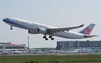 B-18309 @ LOWW - China Airlines A330-302 - by Delta Kilo