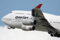 VH-OJU @ EGLL - QANTAS 747-400 - by Andy Graf-VAP