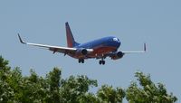N708SW @ BUR - Arriving at Bob Hope Airport - by Doug Pearson