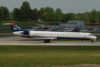 N934FJ @ CLT - Mesa Airlines Regionaljet 900 in US Airways colors - by Yakfreak - VAP