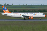 EI-DOE @ VIE - Windjet Airbus A320 - by Thomas Ramgraber-VAP