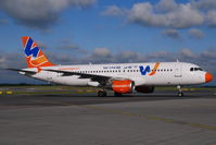 EI-DOE @ VIE - Windjet Airbus 320 - by Yakfreak - VAP