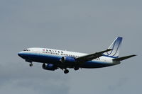 N337UA @ KIAD - Boeing 737-300