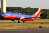 N619SW @ ORF - Southwest Airlines N619SW (FLT SWA2780) departing RWY 5 enroute to Baltimore/Washington Int'l (KBWI).  Flight 2780 originates in Orlando and ends in Nashville. - by Dean Heald