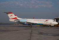 OE-LFL @ VIE - Austrian Arrows Fokker 70 - by Yakfreak - VAP