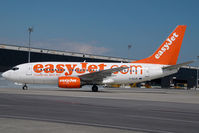 G-EZJS @ VIE - Easyjet Boeing 737-700 - by Yakfreak - VAP