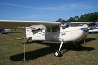 N76070 @ LAL - Cessna 140