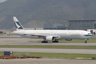 B-HNP @ VHHH - Cathay Pacific 777-300