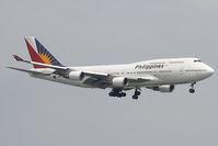 RP-C8168 @ VHHH - Philippines 747-400
