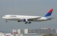 N153DL @ VIE - Delta Airlines 767-300 - by Luigi