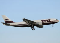 OO-DLI @ LEBL - Clear to land RWY 25R. - by Jorge Molina