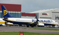 EI-DYB @ EGGW - One of the latest batch of Ryanair B737 deliveries pays a visit to Luton - by Terry Fletcher