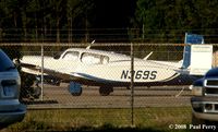 N369S @ ILM - Corporate and pretty - by Paul Perry