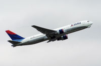 N1501P @ VIE - Delta Air Lines Boeing 767-3P6(ER) - by Joker767