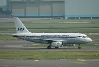 OY-KBO @ EHAM - In retrojet colours. - by nlspot