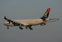 ZS-SXC @ MUC - South African - by Luigi