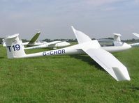G-CHOR - Discus B of the British Gliding Association - by Simon Palmer