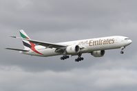 A6-EBK @ NZAA - Emirates 777-300