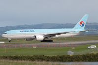 HL7715 @ NZAA - Korean Air 777-200 - by Andy Graf-VAP