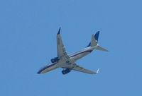 N906AM @ CYQB - Aeromexico flight on appoach to airport