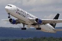 N653UA @ ZRH - Boeing 767-322 - by Juergen Postl