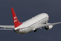 HB-IIR @ ZRH - Boeing 737-86Q - by Juergen Postl