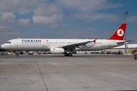 TC-JRK @ VIE - Turkish Airlines Airbus 321 - by Yakfreak - VAP