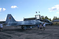 76-1568 @ YIP - F-5 Tiger in aggressor colors