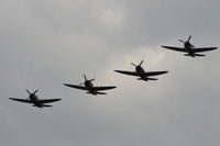 N4747P @ YIP - P-47s in formation