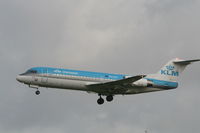 PH-KZN @ EBBR - arrival of flight KL1723 to rwy 25L - by Daniel Vanderauwera