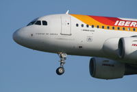 EC-JXA @ EBBR - arrival of flight IB3216 to rwy 25L - by Daniel Vanderauwera
