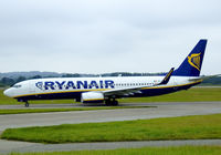 EI-DWW @ EGPH - RYR B737 Taxiing to RWY06 At EDI - by Mike stanners
