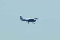 C-GSAR @ CYTZ - Cessna 172S - by David Burrell