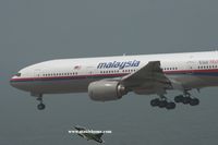 9M-MRM @ VHHH - Malaysia Airlines - by Michel Teiten ( www.mablehome.com )