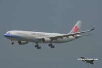 B-18309 @ VHHH - China Airlines - by Michel Teiten ( www.mablehome.com )