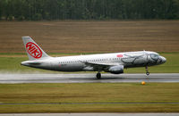 OE-LEU @ VIE - NIKI Airbus A320-214 - by Joker767