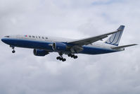 N775UA @ EGLL - United Airlines Boeing 777-200 - by Thomas Ramgraber-VAP