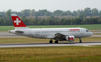 HB-IPV @ VIE - Swiss Airbus A319-112 - by Joker767