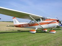 G-BSOG @ EGST - Cessna Skyhawk at the Elmsett fly-in - by Simon Palmer