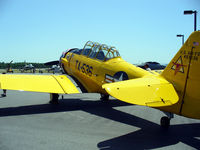 N946WF @ KHKY - Hickory regional Fly-In - by Ron831