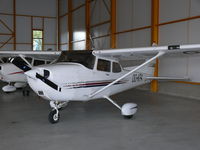 OO-KPA @ EHBK - Cessna C172R Skyhawk OO-KPA Air Service Limburg - by Alex Smit