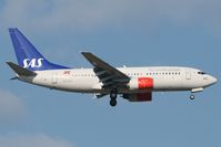 LN-TUJ @ EDDF - Scandinavian Airlines 737-700 - by Andy Graf-VAP